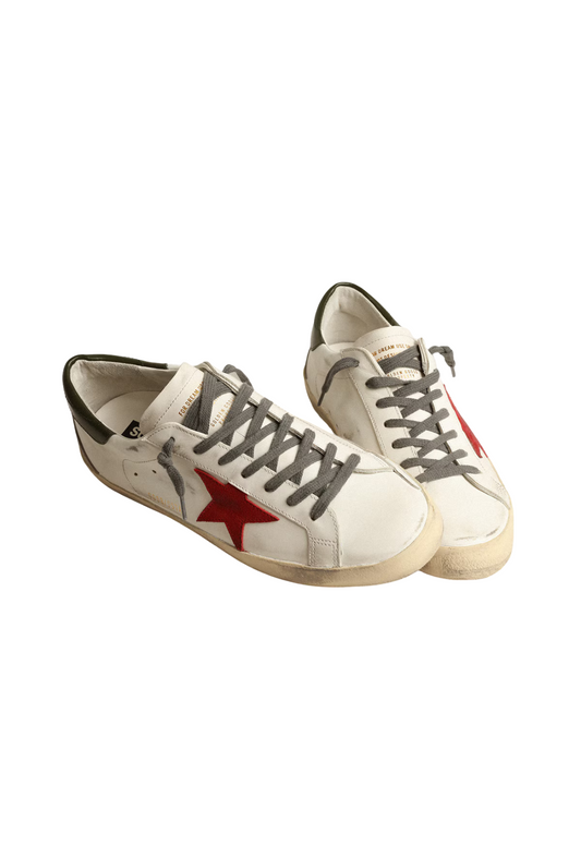 Golden Goose Super Star estrella roja